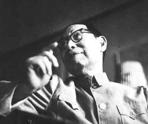 83年前，一名乞丐冒死护送咸菜坛到清华大学，坛中宝藏轰动清华