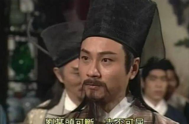 《笑傲江湖》中，刘正风究竟怎么做，才能避免被灭门呢？
