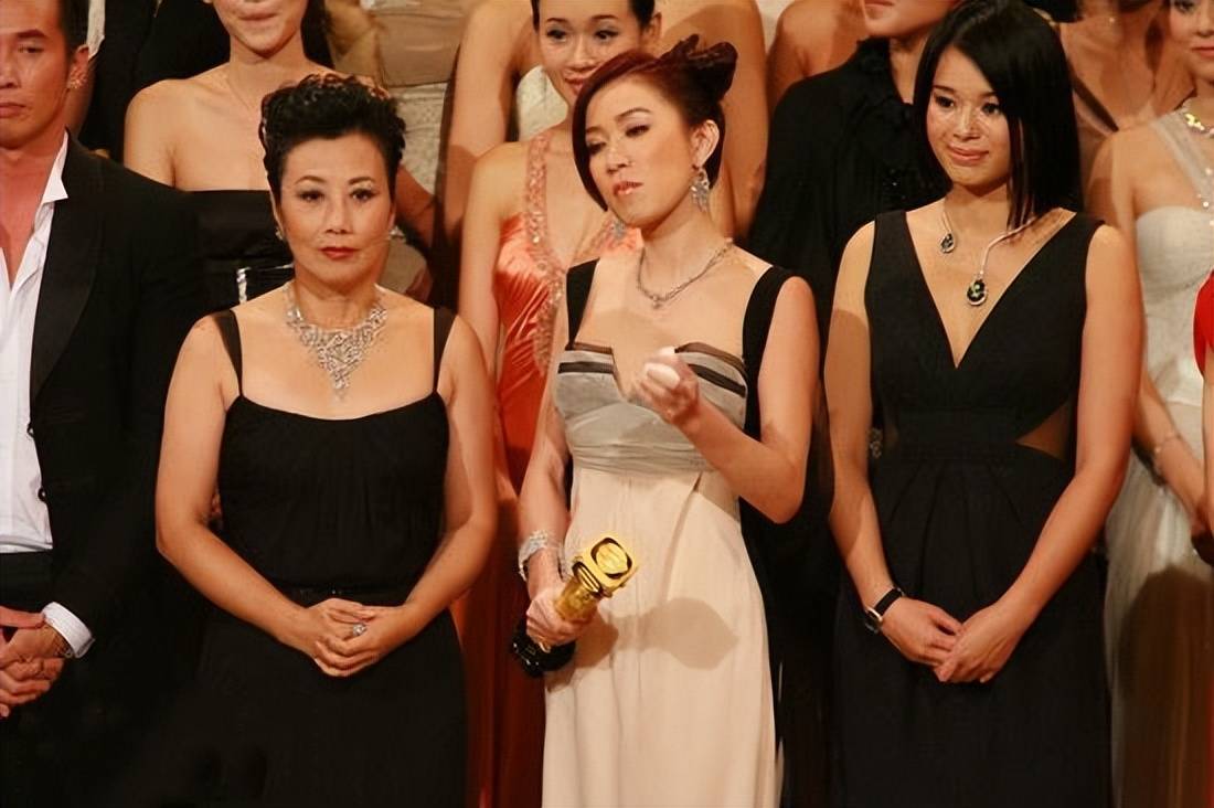 《家族荣耀3》将在年中开机？传女主再度易角，接替佘诗曼打翻身仗