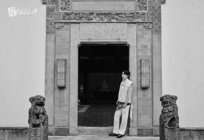 伊周封面 | 李宏毅：时空隧道中的逐光少年