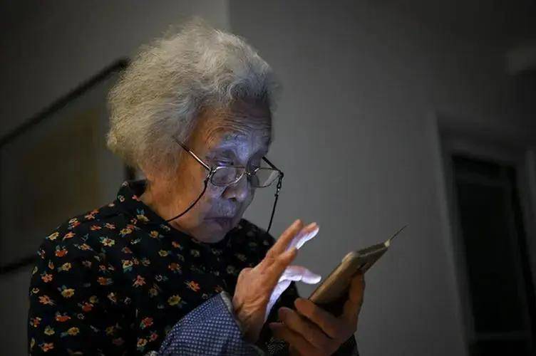 57岁女子坚持吃枸杞，一年后去医院体检，现在身体指标什么情况了
